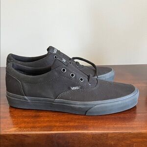 Vans Women's Black Low-Top Sneakers new no box